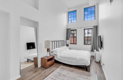 Gowanus Apartment | Stylish 2BR Loft - Carroll Gardens - Prime area