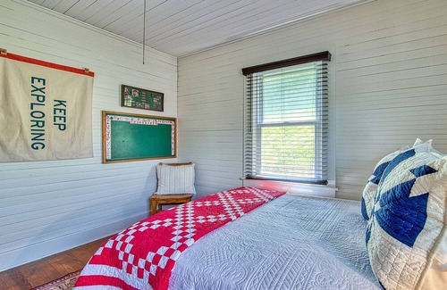 Canton Cottage | Americana Cottage nestled in the mountains outside of Asheville!