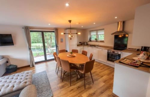 Llanrwst Cottage | Riverview Cottage - a rwst holiday cottage that sleeps 6 guests in 3 bedrooms