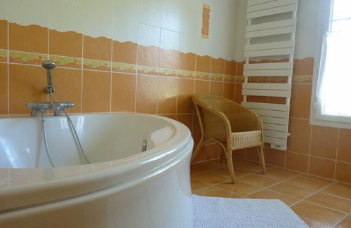 La Remigeasse Villa | Superb Villa 10 pers beach to 100 m 2 SDB, 2SDE,3 WC Bed linen towels provided