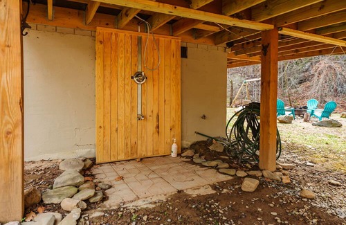 Elkton Cabin | Captivating cabin in Shenandoah