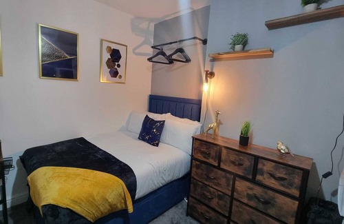Stirchley Apartment | 1257 Pershore Road - Apt 2