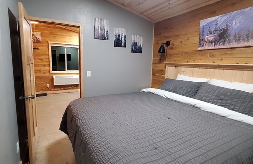 Rea Cabin | Hardrock 50 - # 13 Rustic cabin retreat in the heart of adventure country.