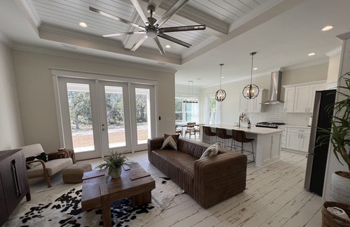 Panacea House | Florida Coastal Cottage with Pool