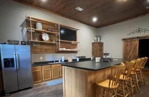 Millbrook House | The Getaway Garage