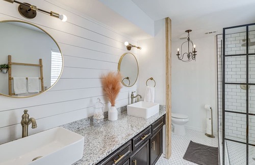 Klein House | Spacious Spring Retreat w/ Heated Pool & Spa!