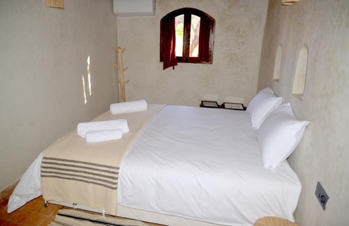 Amizmiz Villa | Villa Berbère Avec Piscine Bordé D'oliviers