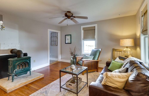 Charlottesville House | Hidden Charlottesville Home: 4 Mi to Downtown!