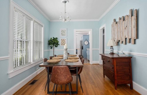 Forest Park Condo | 2br Historic Birmingham Condo