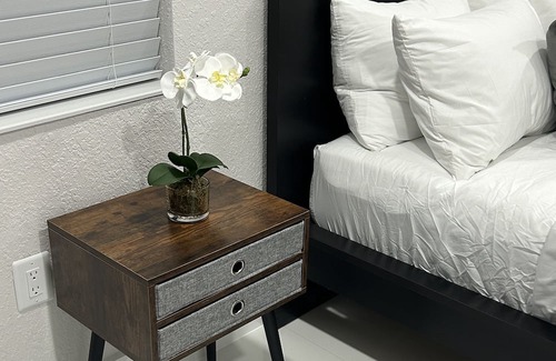 Hialeah House | City Chic - Design to cater the most particular guests.