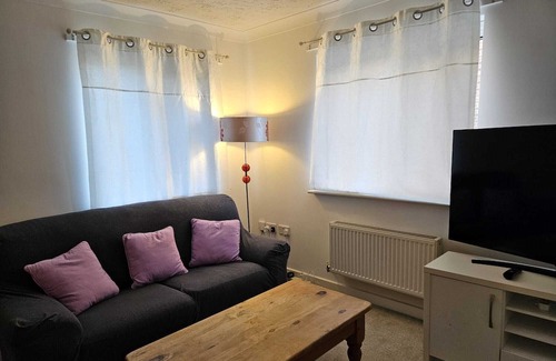 Chettisham House | Pets Welcome - Military TLA