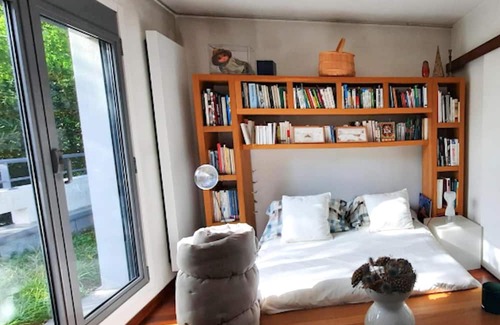 Saint-Gratien Villa | Homerez - Villa for 8 ppl. with swimming-pool and garden at Saint-Gratien