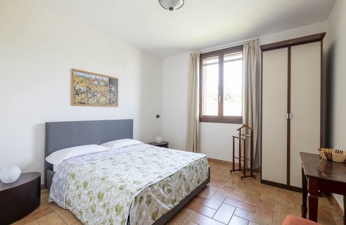 Pieve Di Trebbio Bed & Breakfast | Vrbo Property