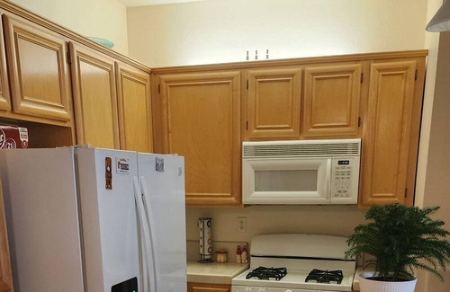 South San Jose Condo | Condo with garage