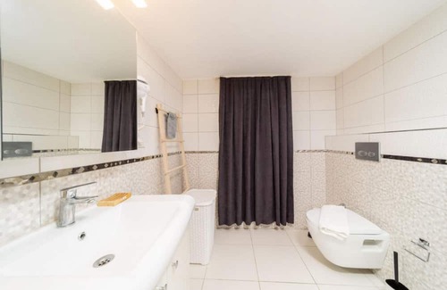 Kaleici Apartment | Missafir Exquisite Flat Near Hadrian's Gate