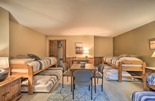 Florissant Cabin | Dawn of Hope Double Room
