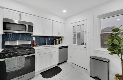 North Brunswick House | Posh Living Townhome