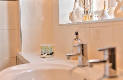 Muxton House | Lovely Detached Home | Pass The Keys