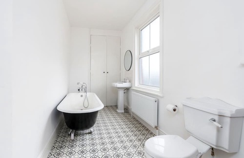 Loftus House | The Cleveland Way, North Yorkshire