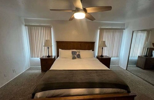 Racquet Club South House | Cozy Comfy Haven with Sparkling Pool & Hot Tub