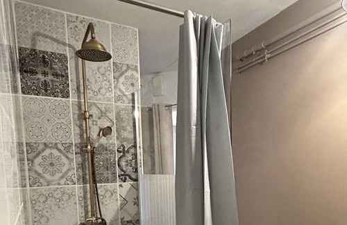 Chatillon-Saint-Jean Bed & Breakfast | Chambre Parentale 50m2
