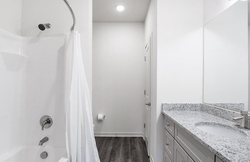 Fort Worth Apartment | Modern Apartment in Prime Location (ID1401X787)