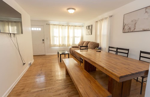 New Haven House | Shared Rooms Near Yale Gaming Room