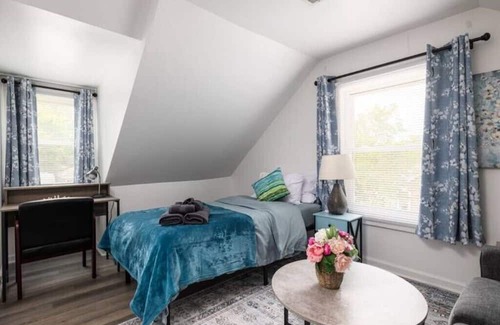 Greensboro Apartment | Comfortable for Long Term Stays!