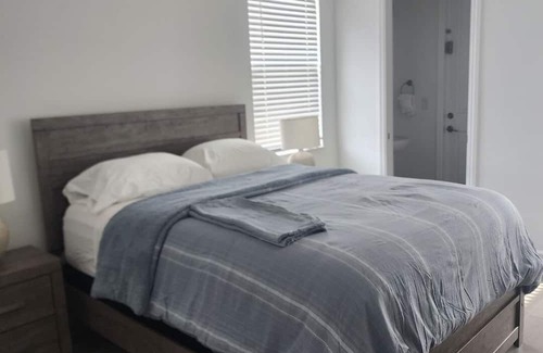 Majestic Palms House | New and gorgeous Timber Creek Beauty near to great attractions. Amenities galore
