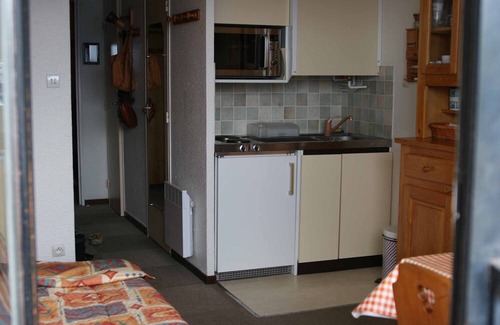 Eclose-Ouest Apartment | Apartment Alpe d'Huez sleeps 5 - breathtaking mountain view - close to ski lifts