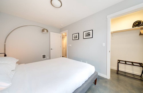 Alberta Arts District Apartment | Newly-constructed apartment located near Portland's bustling Alberta district
