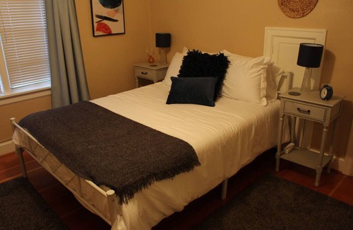 Mount Scott-Arleta House | Beautiful Tudor style furnished mid term rental available Nov 30th - Feb 29