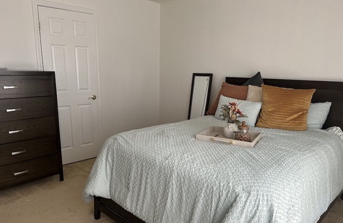 Oakley House | Welcome home to a spacious, quiet, and secure property where your comfort is key