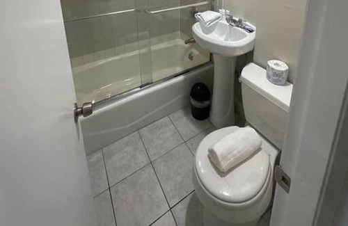 Prudential - St. Botolph Apartment | Quaint studio apartment! Back Bay Area