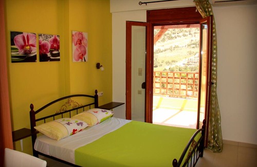 Geropotamos Villa | Melodia Uphoria villa