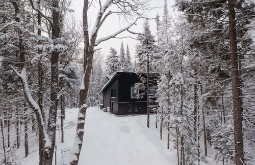Morin Heights Villa | Le Zen House 4 ︱Pool , Spa et Sauna,