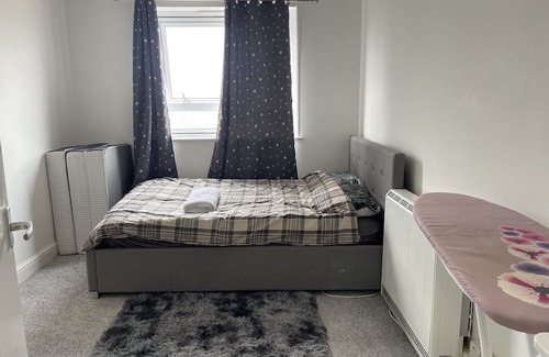 New Cross Apartment | Stunning Welcoming Cosy Apartment in London