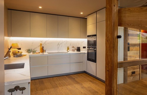 Les Belleville Ski Chalet | Chalet Moor - Five Bedroom Chalet, Sleeps 12