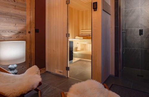Les Belleville Ski Chalet | Chalet Moor - Five Bedroom Chalet, Sleeps 12