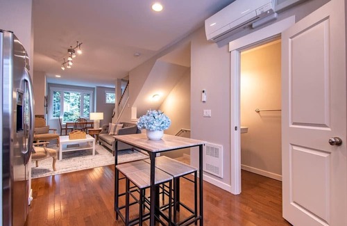 Broadway House | Heart of Capitol Hill Townhouse w/Parking & A/C