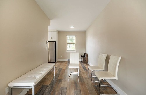 Mill Lake House | Modern luxury 3bedroom 3 bath with huge patio