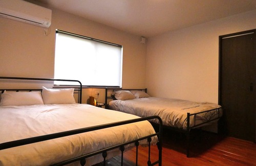 Setouchi Resort | Hoshiyadori is a guesthouse located at the southernmost tip of Amami Oshima, a remote island in Japan. After swimming with sea turtles on the beach in front of you, enjoy a barbecue under the stars!