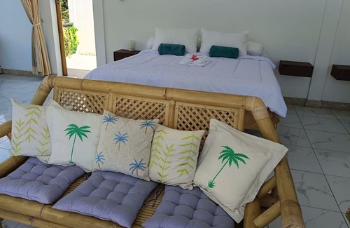 Bukti Bed & Breakfast | Skylodge 1 B&B - Bali Jungle Retreat with Fine Dining & Eco Pool