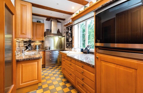 Neustadt House | Wolfsmühle - Romantic oasis surrounded by meadows and forests