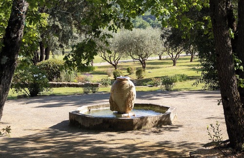 Fox-Amphoux House | 🌿 3. Provence pur sang: pool, tennis, tranquility and entertainment on private estate