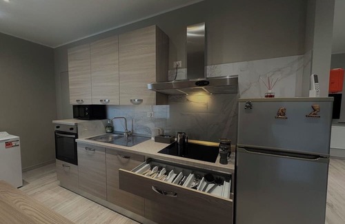 Lomazzo Apartment | Accommodation located 26 km from Milan, 9.9 km from Como and 15 km from Switzerland.