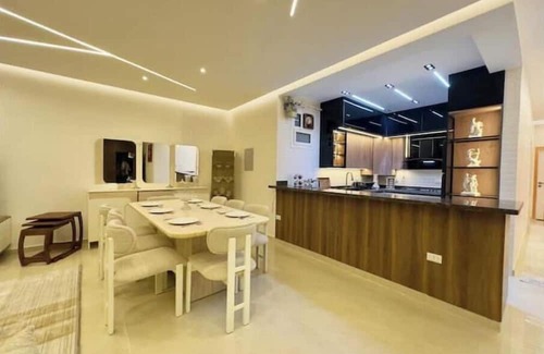 Sheikh Zayed City Apartment | Lux privat hjem Sheikh zayed