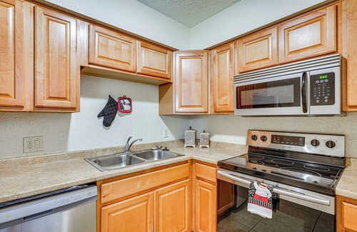 Tucson Apartment | 3 Mi to Tucson Medical Center: Studio Apt w/Patio