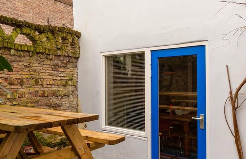 Hoorn Apartment | Charming apartment in the heart of Hoorn.