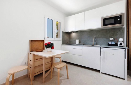 Pajara Apartment | Holidays 'La Lajita Beach Studio' with Sea View, Wi-Fi and Air Conditioning